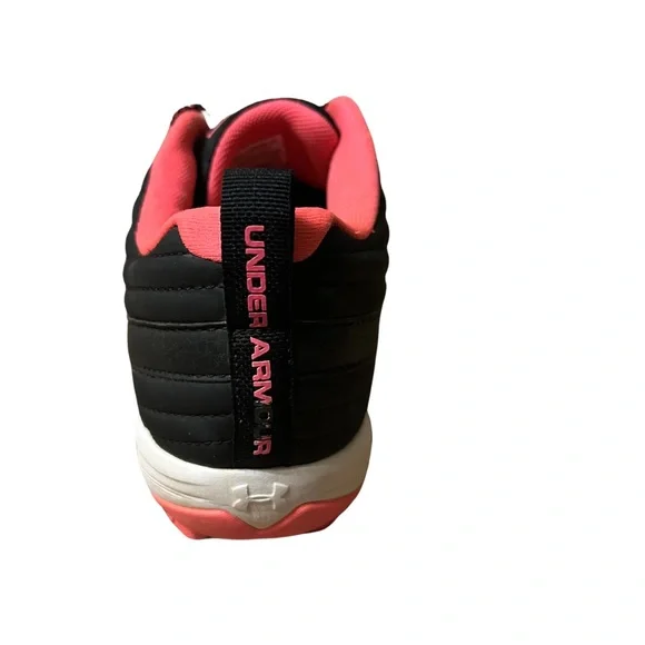 Under Armour Kids 5Y  Black and Pink Cleats - Picture 5 of 13